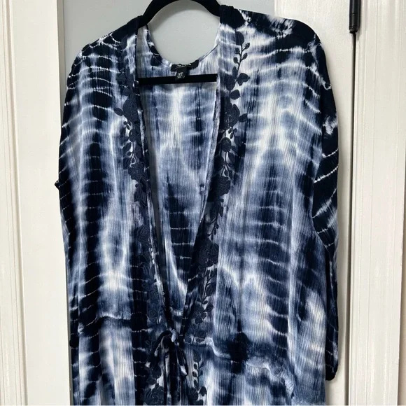 Torrid Blue Gauze Cover Up, 1X/2X Plus - Picture 5 of 15